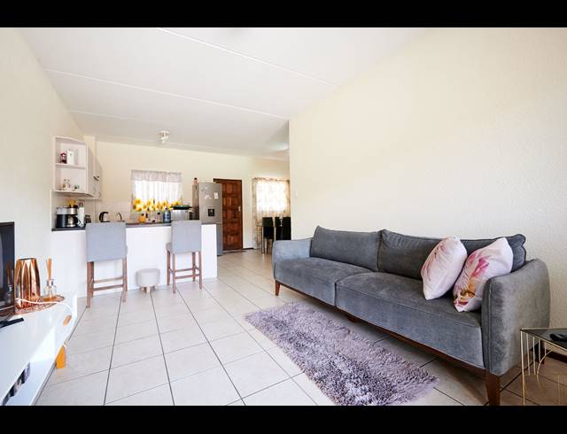 2 BEDROOM APARTMENT SOLD IN HALFWAY GARDENS